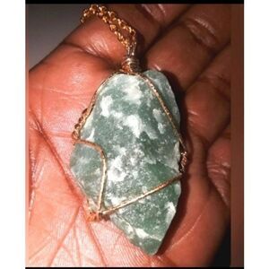 unisex crystal stone pendant necklace